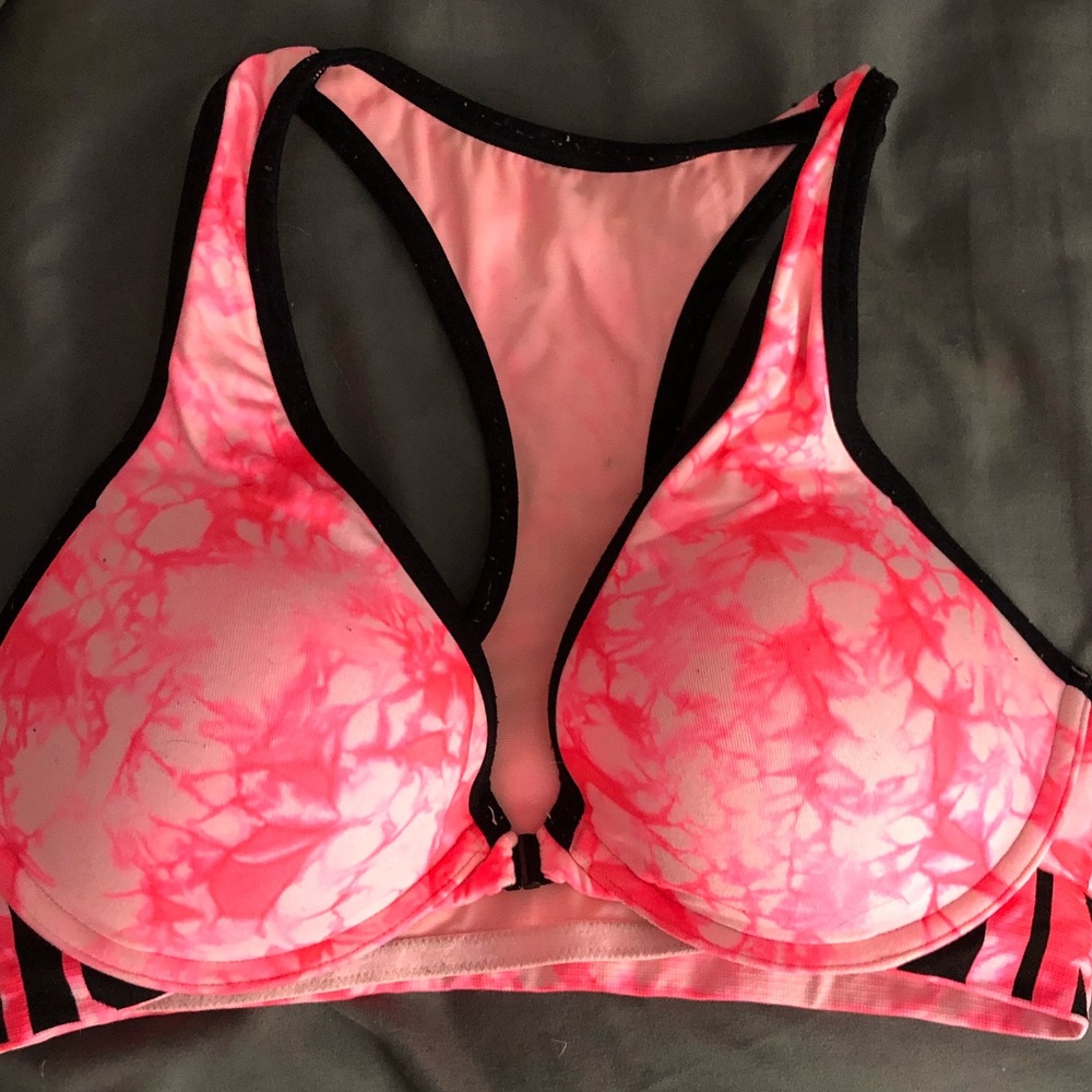 Victoria’s Secret PINK lined 34D sports bra